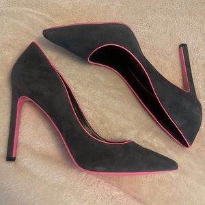 Nine West suede pumps